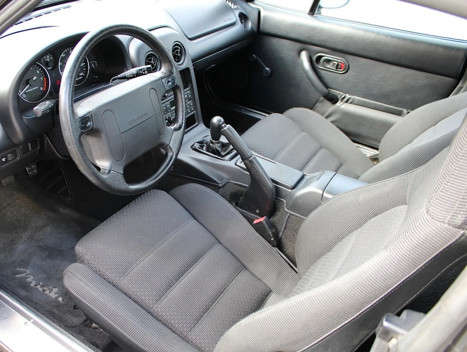 1994 Mazda NA MX-5 Miata - Image 25 of 31