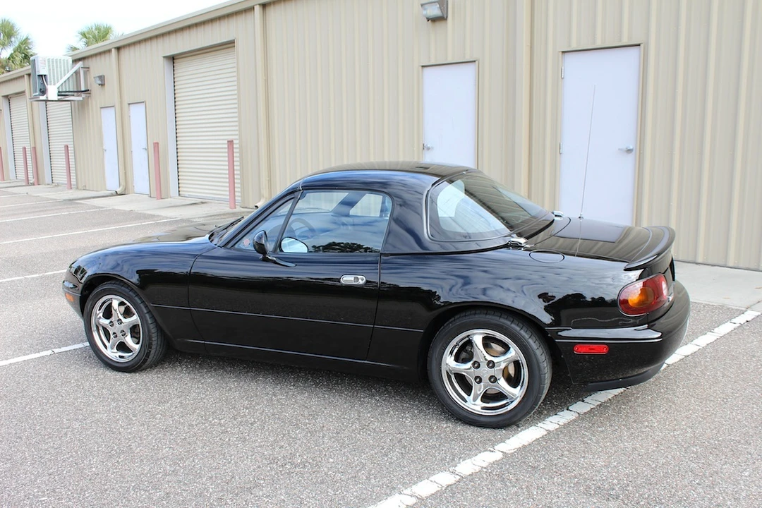 1994 Mazda NA MX-5 Miata - Image 3 of 31