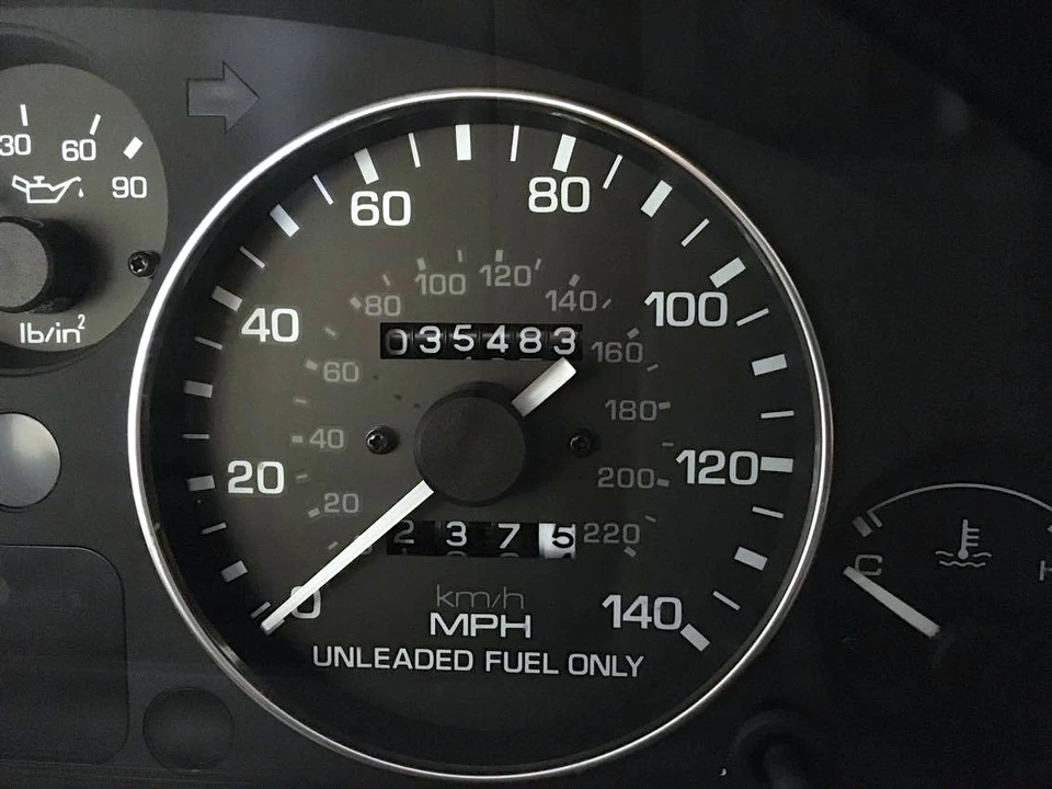 1994 Mazda NA MX-5 Miata - Image 28 of 31