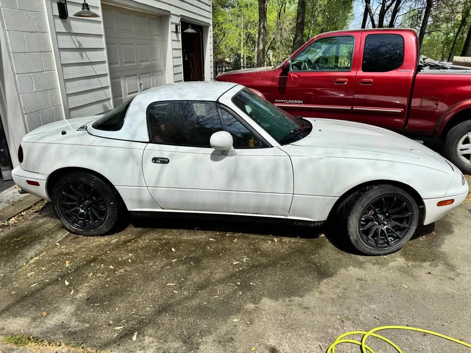 1994 Mazda NA MX-5 Miata - Image 4 of 10