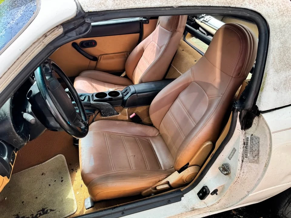 1994 Mazda NA MX-5 Miata - Image 10 of 10