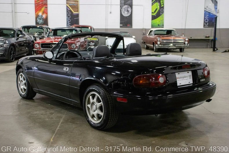 1994 Mazda NA MX-5 Miata - Image 5 of 31