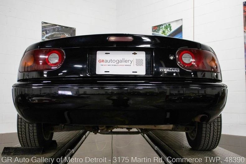 1994 Mazda NA MX-5 Miata - Image 21 of 31