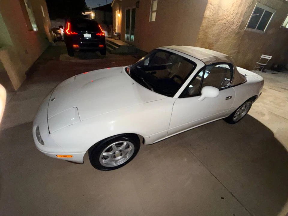 1994 Mazda NA MX-5 Miata - Image 6 of 16