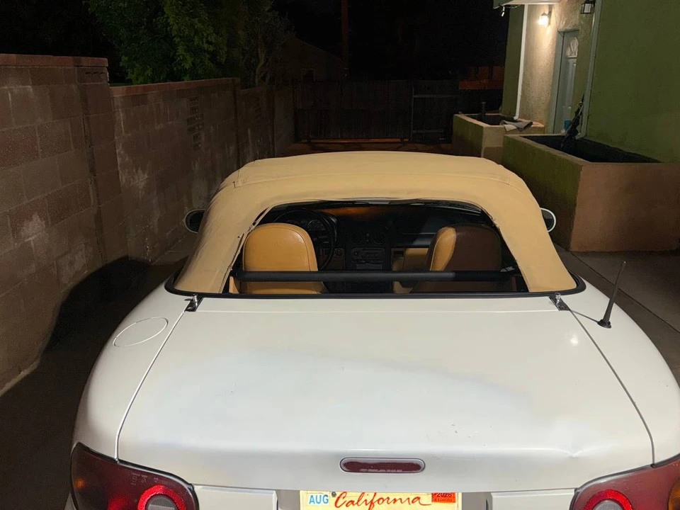 1994 Mazda NA MX-5 Miata - Image 11 of 16