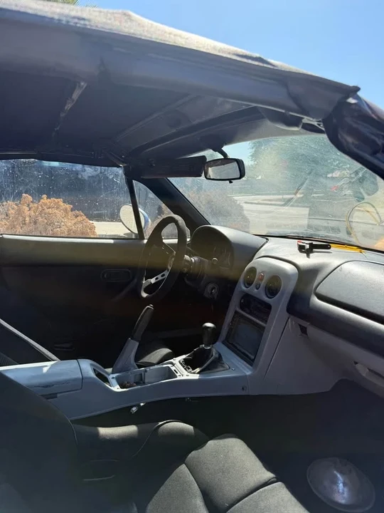 1994 Mazda NA MX-5 Miata - Image 8 of 11