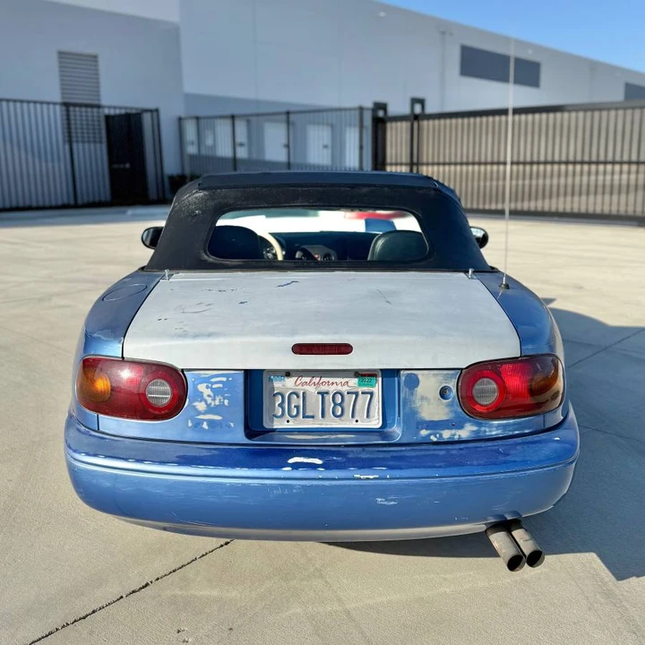 1994 Mazda NA MX-5 Miata - Image 5 of 17
