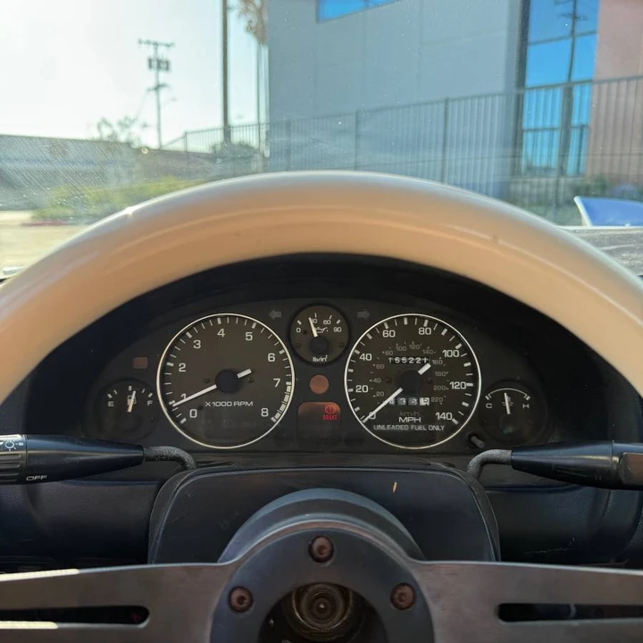 1994 Mazda NA MX-5 Miata - Image 16 of 17