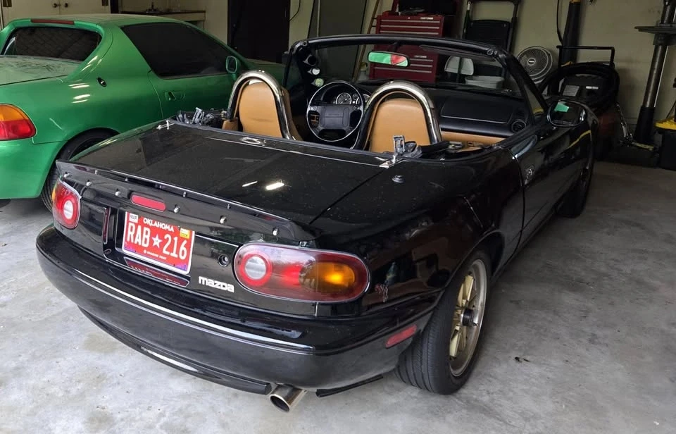 1994 Mazda NA MX-5 Miata - Image 5 of 8