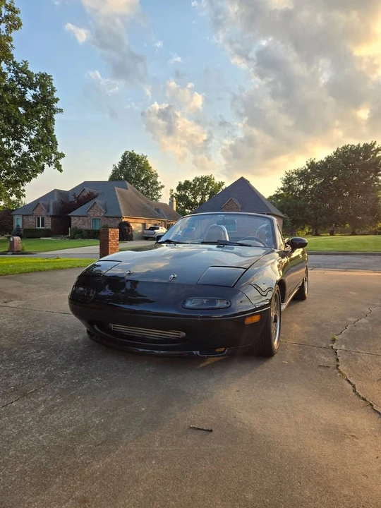 1994 Mazda NA MX-5 Miata - Image 6 of 8