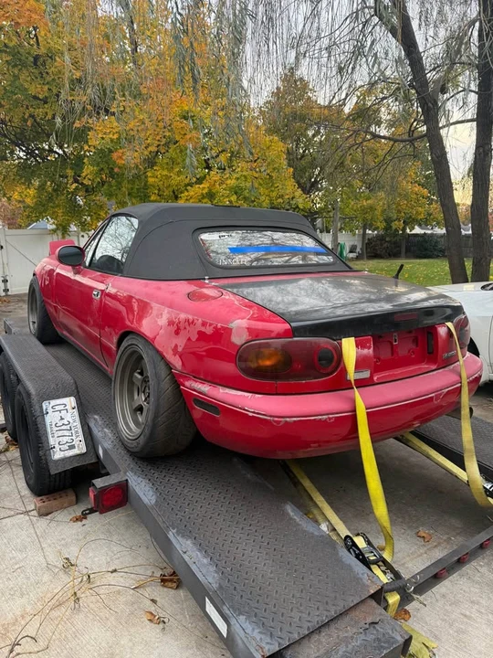 1994 Mazda NA MX-5 Miata - Image 2 of 12