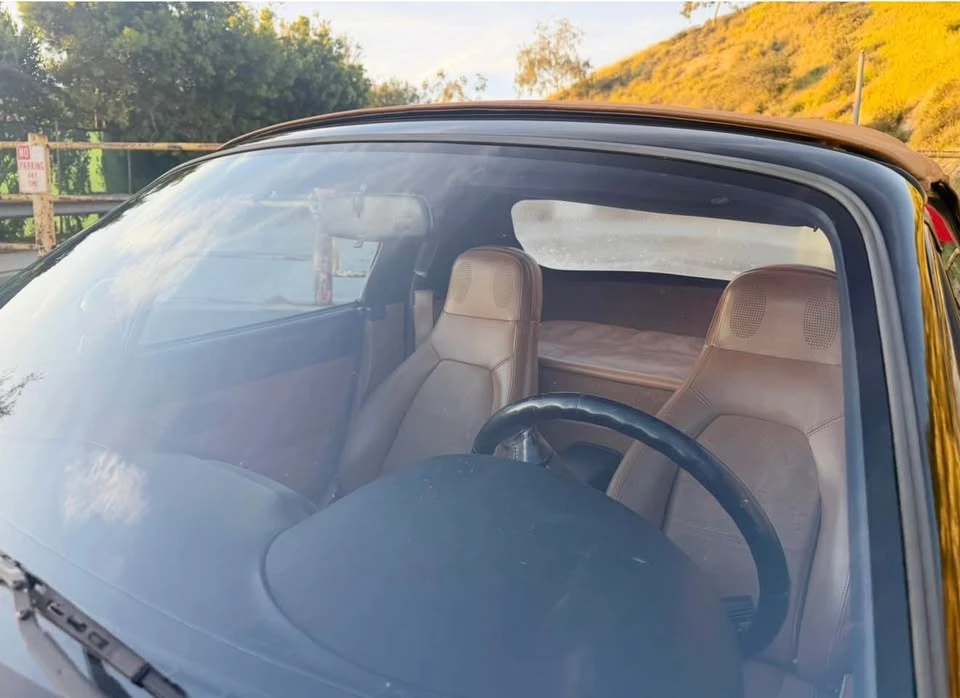 1994 Mazda NA MX-5 Miata - Image 5 of 13