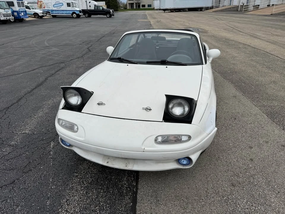 1994 Mazda NA MX-5 Miata - Image 3 of 12