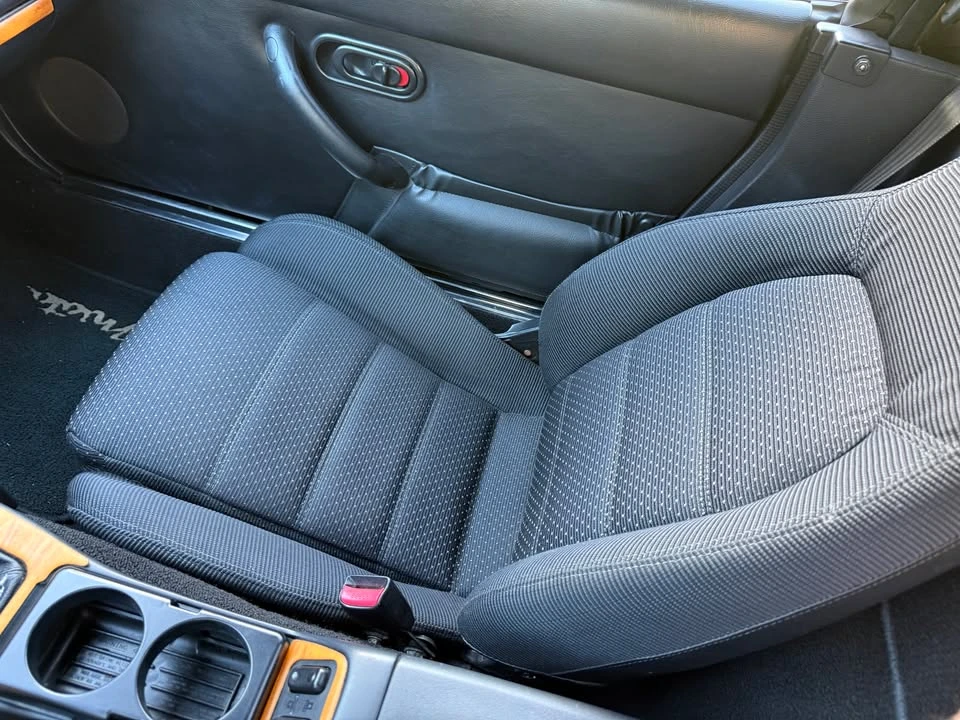 1994 Mazda NA MX-5 Miata - Image 9 of 12