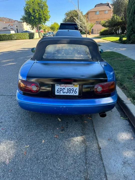 1994 Mazda NA MX-5 Miata - Image 5 of 11