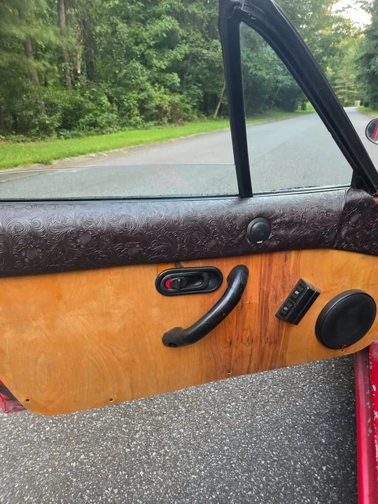 1994 Mazda NA MX-5 Miata - Image 10 of 13