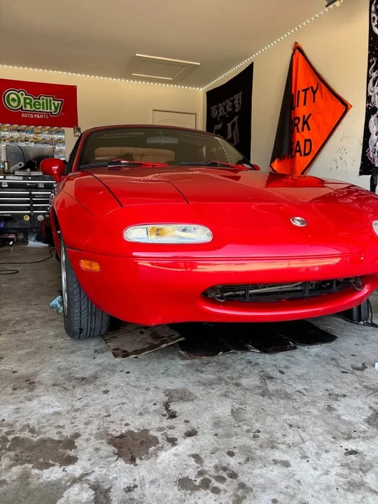 1994 Mazda NA MX-5 Miata - Image 2 of 11