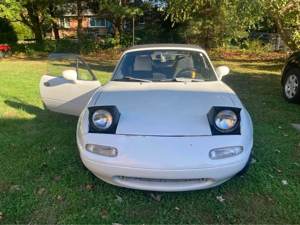 1994 Mazda NA MX-5 Miata - Image 2 of 20
