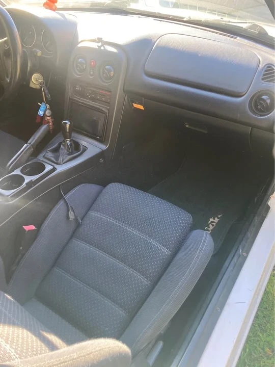 1994 Mazda NA MX-5 Miata - Image 9 of 20