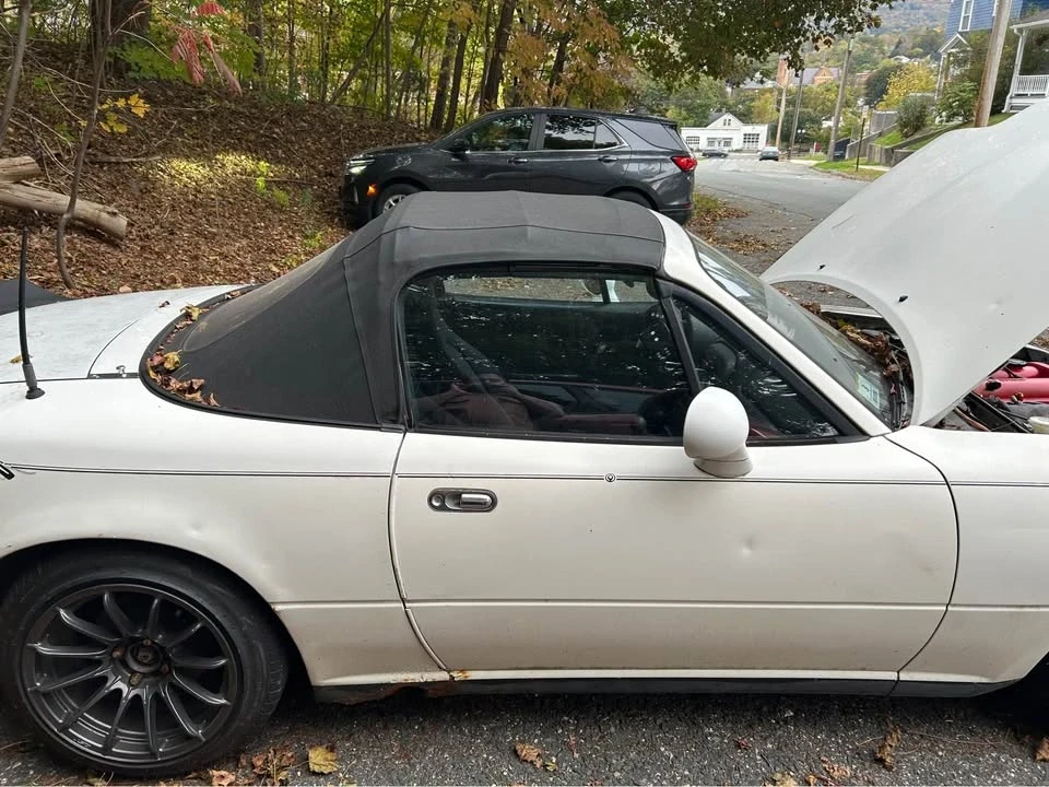 1994 Mazda NA MX-5 Miata - Image 7 of 11