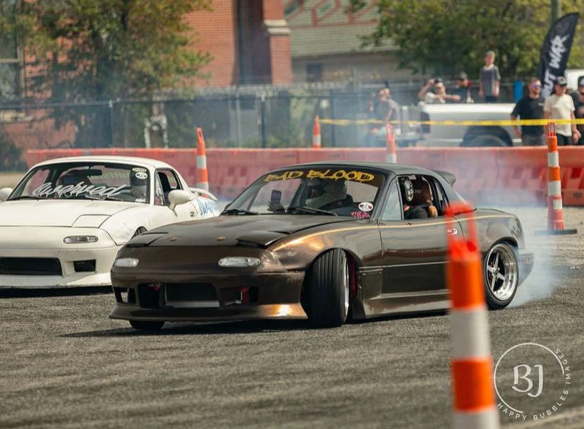 1994 Mazda NA MX-5 Miata - Image 2 of 2