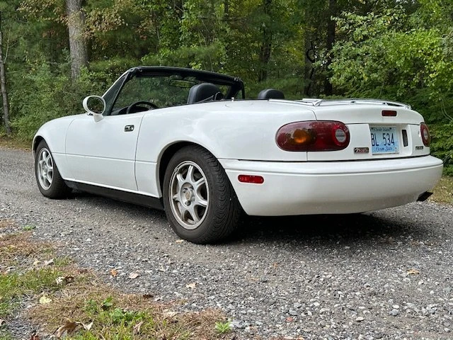 1994 Mazda NA MX-5 Miata - Image 5 of 18