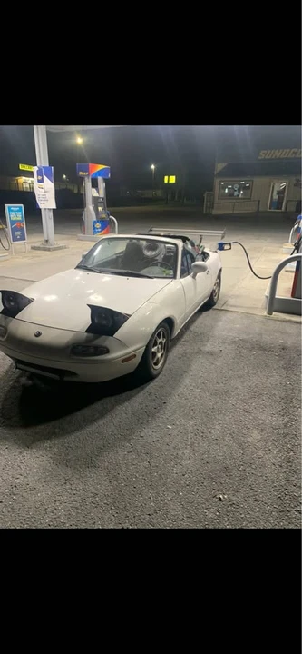 1994 Mazda NA MX-5 Miata - Image 2 of 5