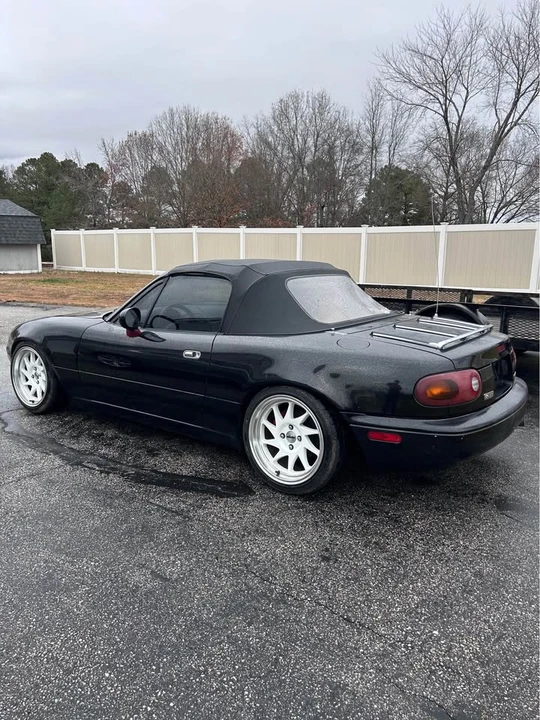 1994 Mazda NA MX-5 Miata - Image 2 of 9