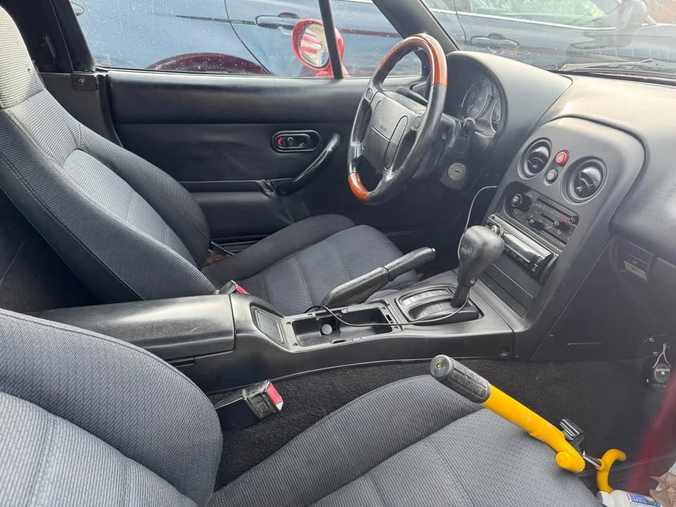 1994 Mazda NA MX-5 Miata - Image 2 of 2