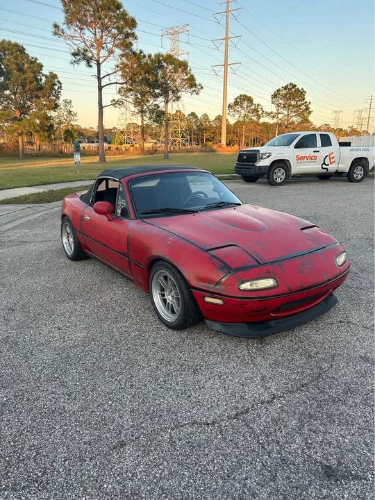 1994 Mazda NA MX-5 Miata - Image 6 of 13