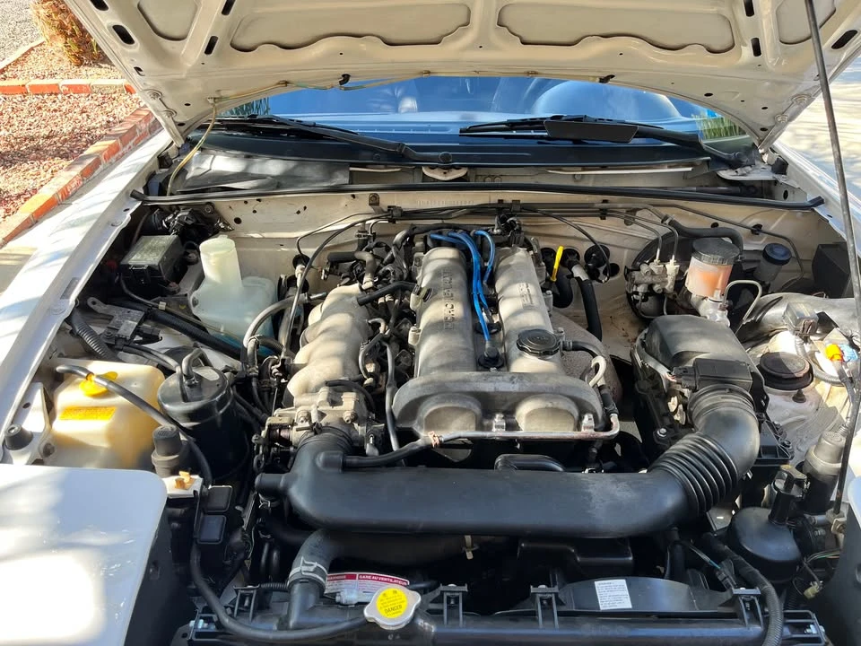 1994 Mazda NA MX-5 Miata - Image 5 of 10