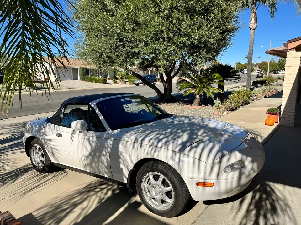 1994 Mazda NA MX-5 Miata - Image 8 of 10