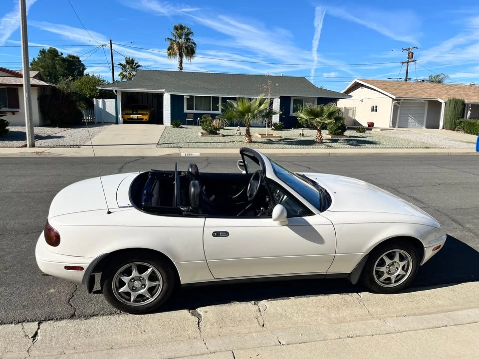 1994 Mazda NA MX-5 Miata - Image 3 of 10