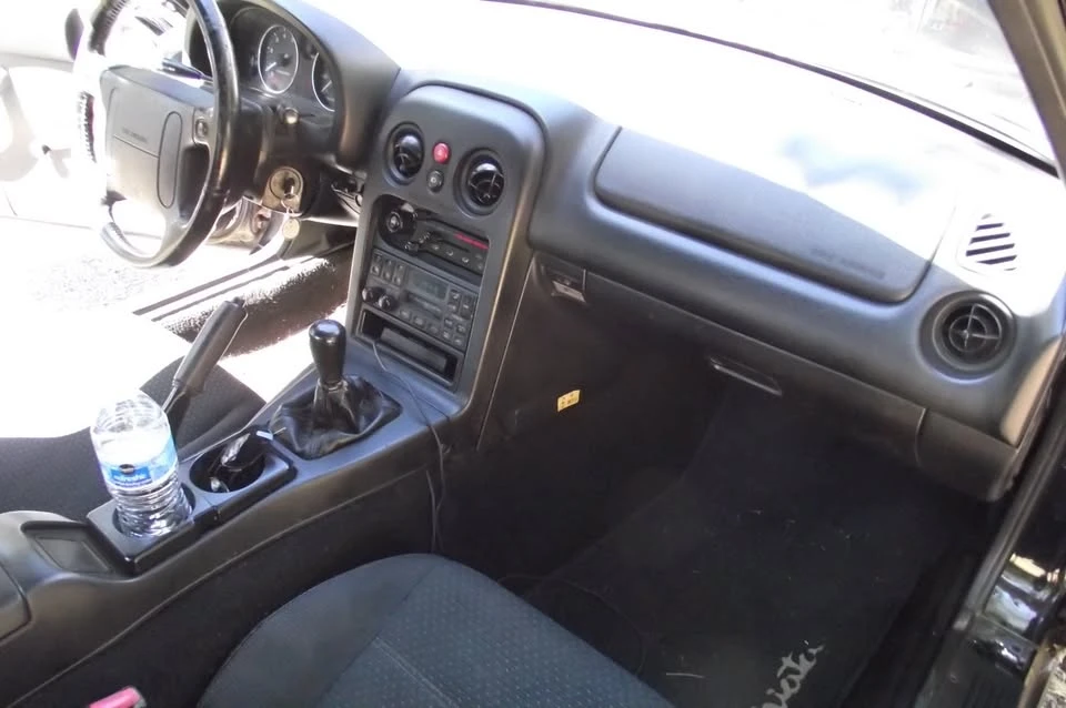 1994 Mazda NA MX-5 Miata - Image 4 of 5