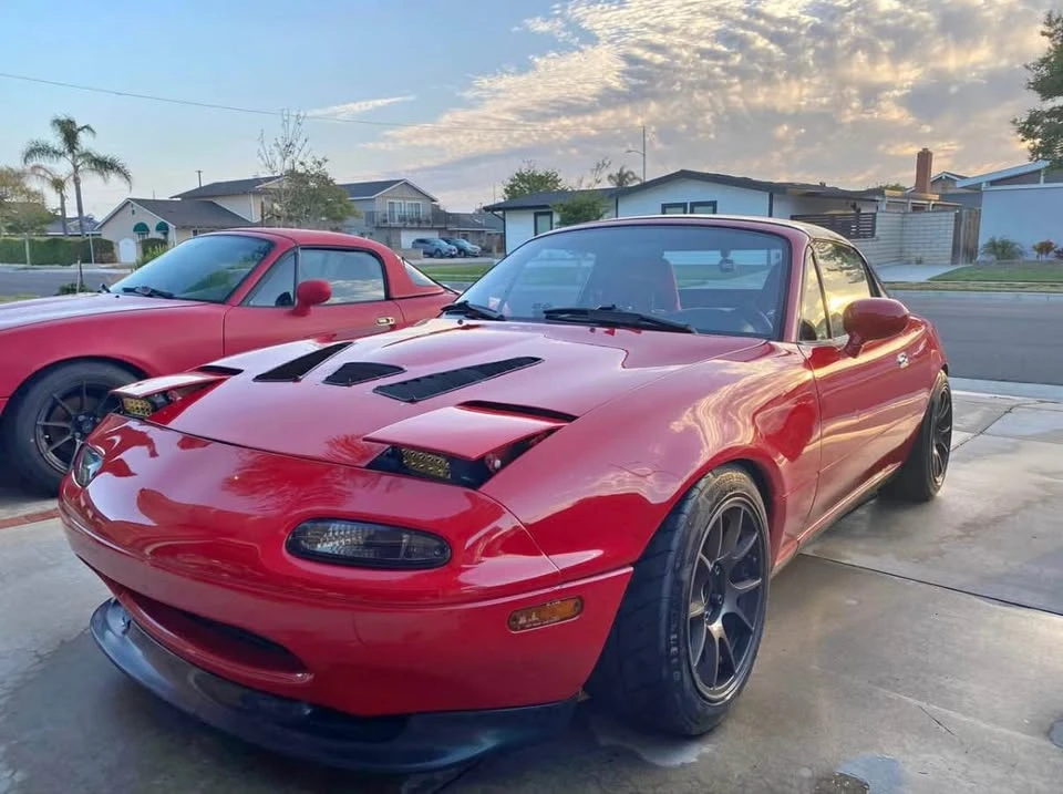 1994 Mazda NA MX-5 Miata - Image 2 of 4