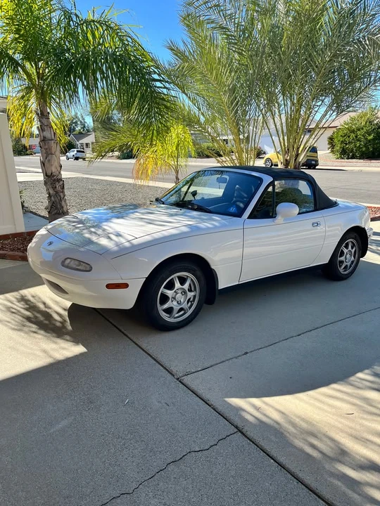 1994 Mazda NA MX-5 Miata - Image 10 of 10