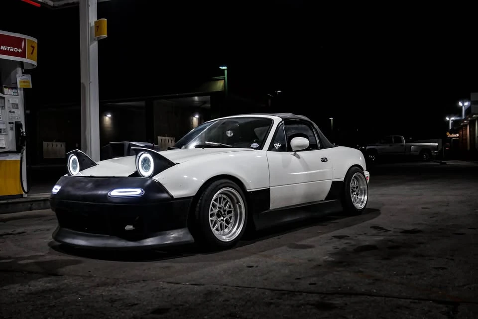 1994 Mazda NA MX-5 Miata - Image 5 of 5