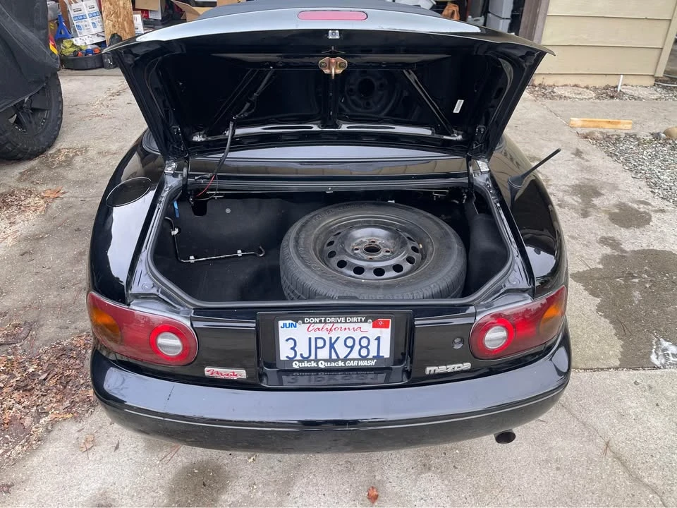 1994 Mazda NA MX-5 Miata - Image 13 of 16