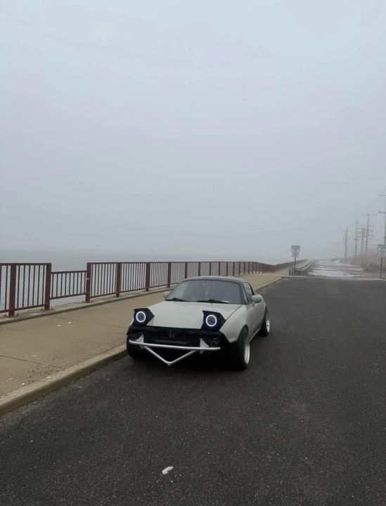 1994 Mazda NA MX-5 Miata - Image 9 of 15