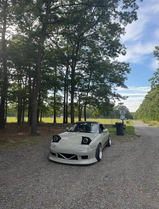 1994 Mazda NA MX-5 Miata - Image 6 of 15