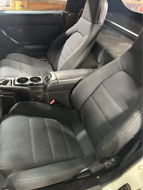 1994 Mazda NA MX-5 Miata - Image 5 of 9