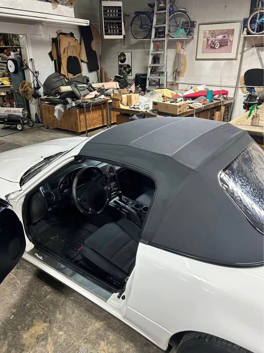 1994 Mazda NA MX-5 Miata - Image 4 of 9