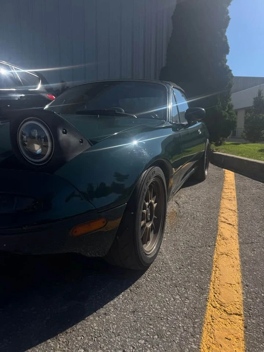 1994 Mazda NA MX-5 Miata - Image 2 of 15