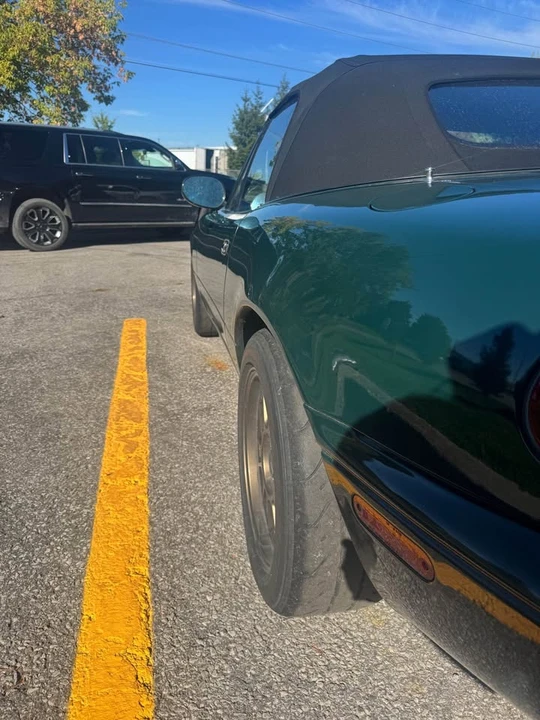 1994 Mazda NA MX-5 Miata - Image 5 of 15