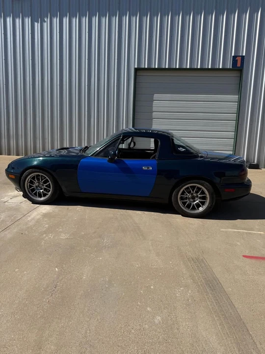 1994 Mazda NA MX-5 Miata - Image 8 of 12