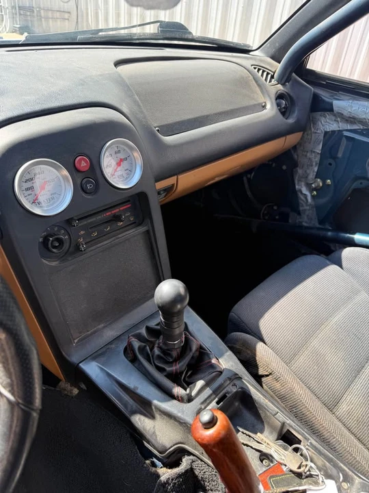 1994 Mazda NA MX-5 Miata - Image 10 of 12