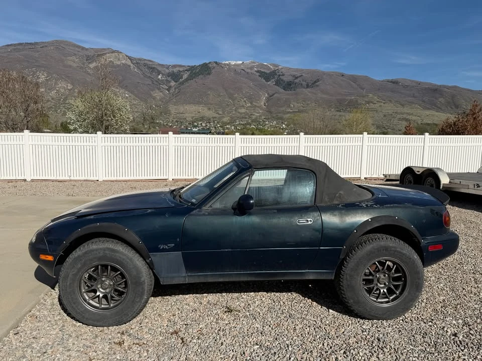 1994 Mazda NA MX-5 Miata - Image 7 of 10