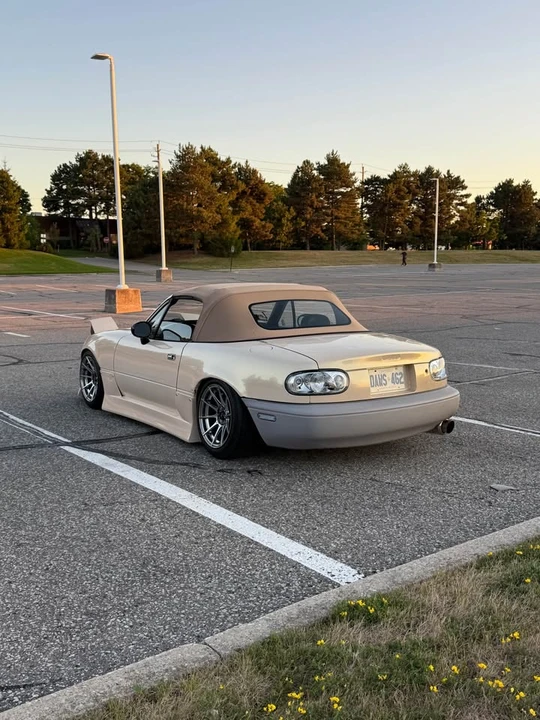 1994 Mazda NA MX-5 Miata - Image 5 of 9