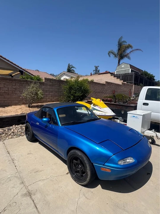 1994 Mazda NA MX-5 Miata - Image 2 of 2