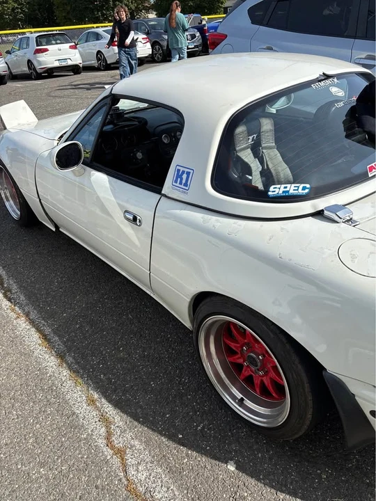 1994 Mazda NA MX-5 Miata - Image 4 of 6